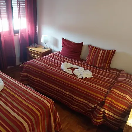 Huge 3 Bedrooms Balcony Flat For 8 Pax セイア