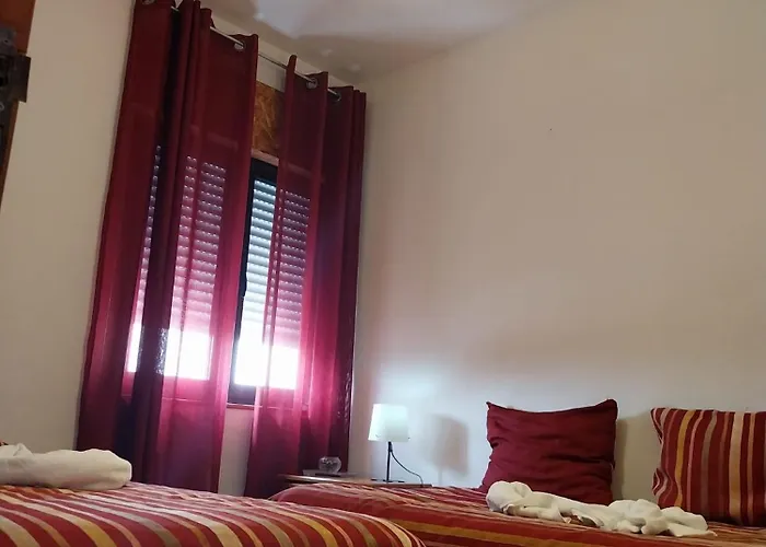 Huge 3 Bedrooms Balcony Flat For 8 Pax Daire